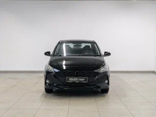 2021 Hyundai Solaris II Рестайлинг, чёрный, 1550000 рублей, вид 2