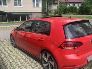 2018 Volkswagen Golf GTI VII Рестайлинг, красный, 2500000 рублей, вид 5