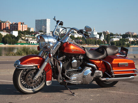 2003 Harley-Davidson Road King, оранжевый, 700000 рублей, вид 1