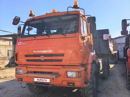 2017 КамАЗ 43118, оранжевый, 3000000 рублей, вид 1