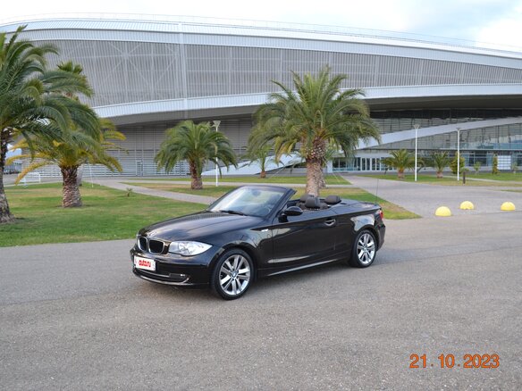 2008 BMW 1 серии 120i I (E81/E82/E87/E88) Рестайлинг, чёрный, 900000 рублей - вид 3