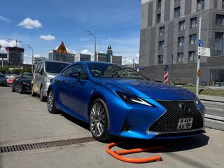 2018 Lexus RC 300 I Рестайлинг, синий, 4250000 рублей, вид 3