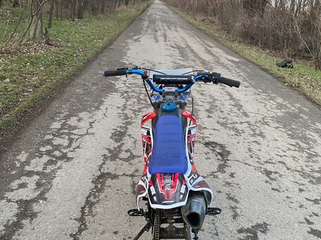 2025 Racer CRF, красный, 70000 рублей, вид 4