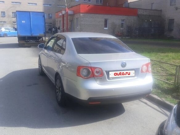 2007 Volkswagen Jetta V, серебристый - вид 5
