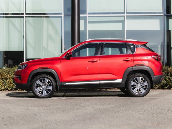 2021 Changan CS35 Plus I, красный, 1630000 рублей - вид 6