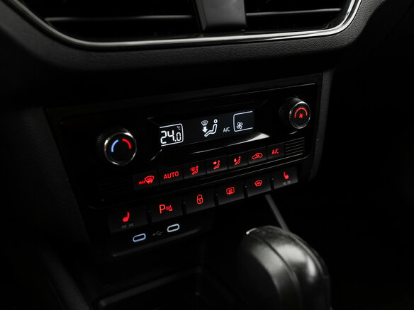 2021 Volkswagen Polo VI, синий, 1560000 рублей - вид 12
