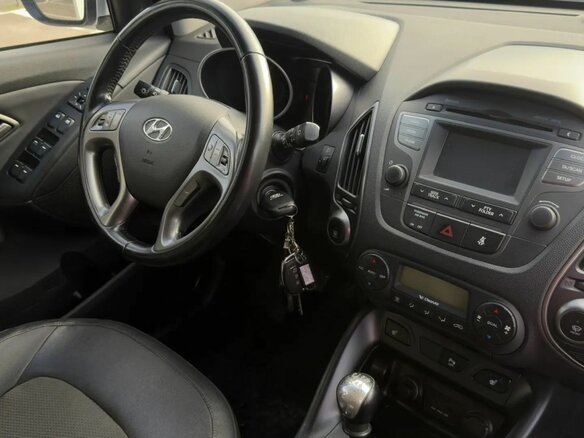 2014 Hyundai ix35 I Рестайлинг, серебристый, 1450000 рублей - вид 11
