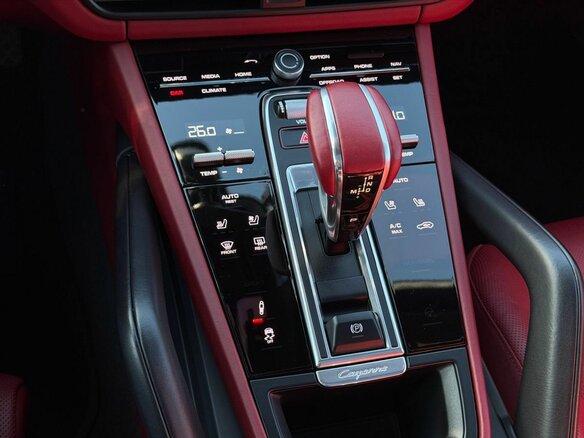 2019 Porsche Cayenne Coupé III, серый, 7720000 рублей - вид 27