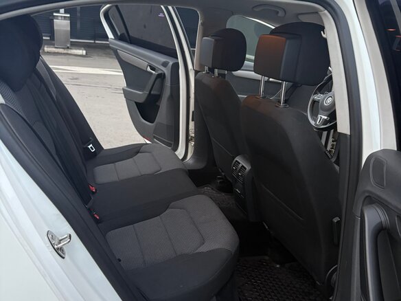 2013 Volkswagen Passat B7, белый - вид 18