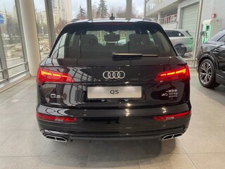 2025 Audi Q5 L 40 TFSI II (FY) Рестайлинг, чёрный, 6200000 рублей, вид 5
