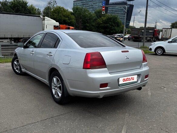 2006 Mitsubishi Galant IX Рестайлинг, серый, 550000 рублей - вид 5