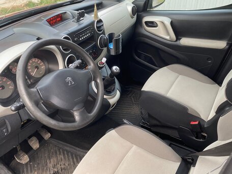 2014 Peugeot Partner II Рестайлинг, коричневый, 1199000 рублей, вид 5