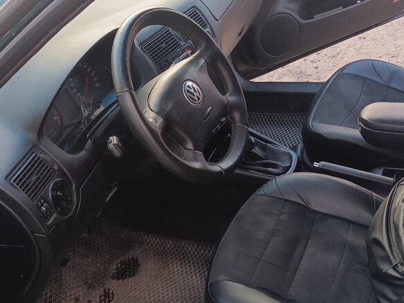 1998 Volkswagen Golf IV, зелёный, 300000 рублей - вид 3