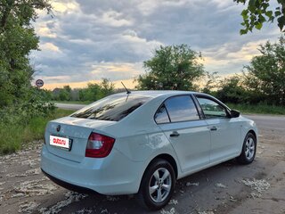 2015 Skoda Rapid I, белый, 650000 рублей, вид 2