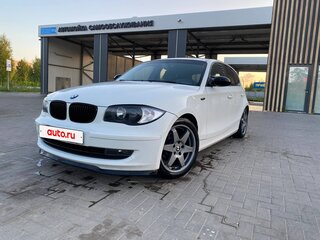 2008 BMW 1 серии 116i I (E81/E82/E87/E88) Рестайлинг, белый, 750000 рублей, вид 2
