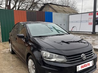 2016 Volkswagen Polo V Рестайлинг, чёрный, 1200000 рублей, вид 2