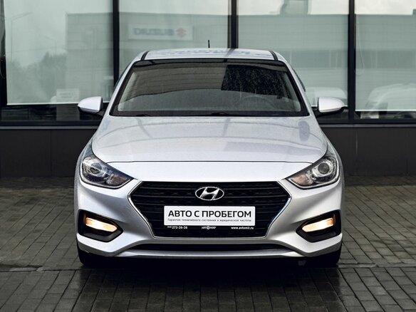 2018 Hyundai Solaris II, серебристый, 1105000 рублей - вид 7