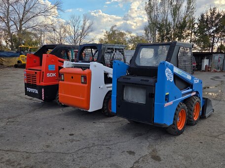 2004 Bobcat 553, белый, 1200000 рублей, вид 4