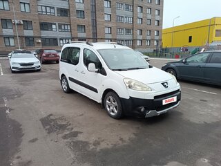 2011 Peugeot Partner II, белый, 420000 рублей, вид 5