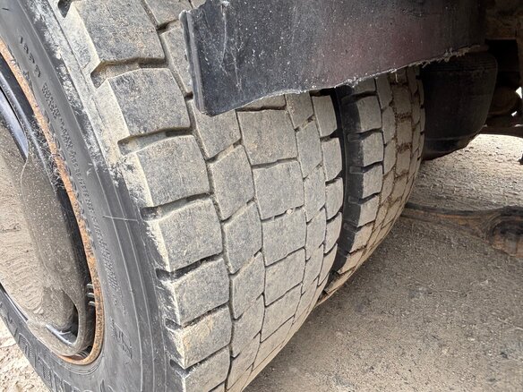 2003 DAF XF 95, пурпурный, 2400000 рублей - вид 9