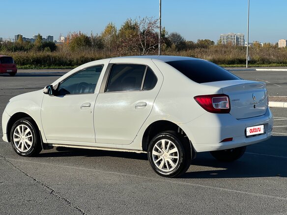 2014 Renault Logan II, белый, 328000 рублей - вид 5