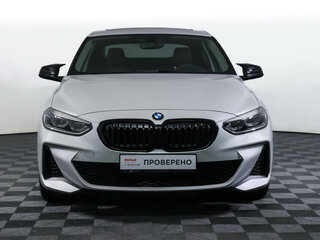 2020 BMW 1 серии 120i III (F52) Рестайлинг, белый, 2418000 рублей, вид 2