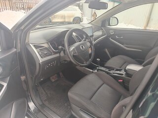 2014 SsangYong Actyon II Рестайлинг, чёрный, 1000000 рублей, вид 4