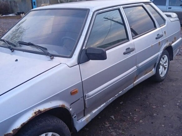 2004 Lada (ВАЗ) 2115, серебристый, 80000 рублей - вид 4