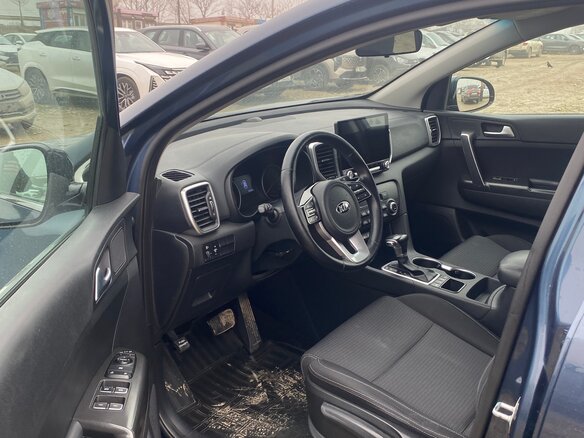 2019 Kia Sportage IV Рестайлинг, синий, 1950000 рублей - вид 10