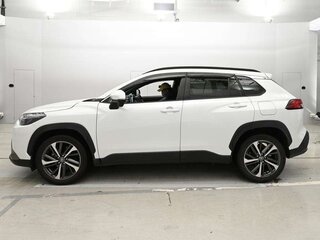 2022 Toyota Corolla Cross I, белый, 2300000 рублей, вид 5