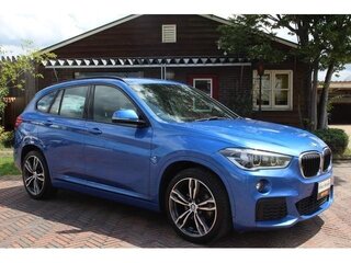 2018 BMW X1 18i sDrive II (F48), синий, 1490000 рублей, вид 2