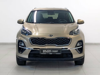 2020 Kia Sportage IV Рестайлинг, коричневый, 2100000 рублей, вид 2
