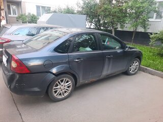 2009 Ford Focus II Рестайлинг, серый, 400000 рублей, вид 3