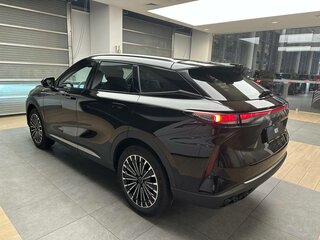 2025 Exeed RX, чёрный, 5200000 рублей, вид 4