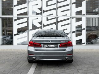 2017 BMW 5 серии 520i VII (G30/G31/G38), серый, 2782500 рублей, вид 4