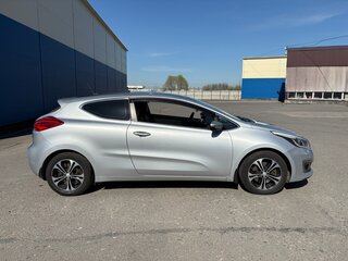2016 Kia Ceed II Рестайлинг, серебристый, 1350000 рублей, вид 4