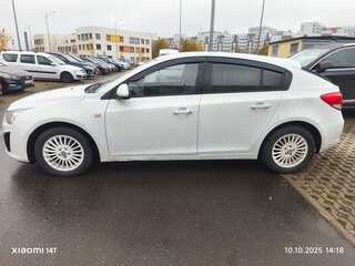 2013 Chevrolet Cruze I Рестайлинг, белый, 600000 рублей, вид 5