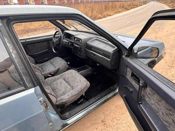 2003 Lada (ВАЗ) 21099, серый, 175000 рублей - вид 4