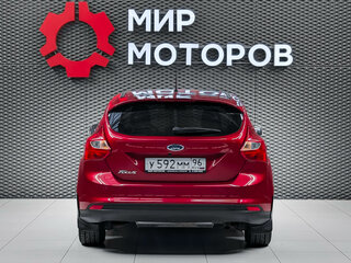 2012 Ford Focus III, красный, 850000 рублей, вид 5