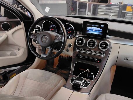 2017 Mercedes-Benz C-Класс 200 IV (W205), синий, 2399000 рублей, вид 5