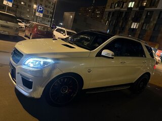 2014 Mercedes-Benz M-Класс AMG 63 AMG III (W166), белый, 2200000 рублей, вид 2