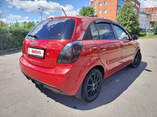 2010 Kia Rio II Рестайлинг, красный, 750000 рублей, вид 3
