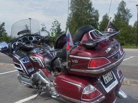 2005 Honda GL 1800 Gold Wing, пурпурный, 1090000 рублей, вид 3
