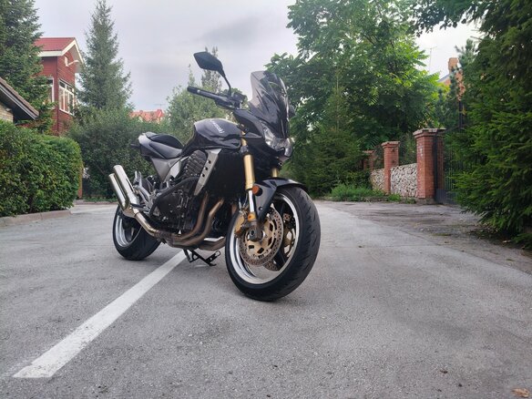 2004 Kawasaki Z 1000, чёрный, 425000 рублей