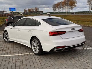2023 Audi A5 Sportback 40 TFSI II (F5) Рестайлинг, белый, 4200000 рублей, вид 3