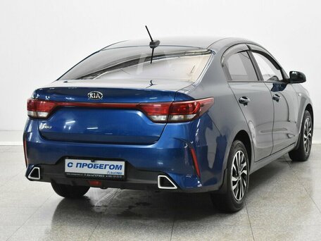 2021 Kia Rio IV Рестайлинг, синий, 1520000 рублей, вид 4