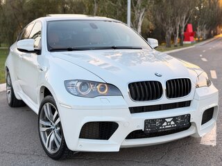2011 BMW X6 M I (E71), белый, 3490000 рублей, вид 4
