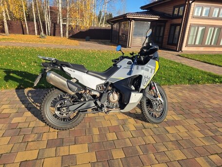 2024 Husqvarna Norden 901, серый, 1150000 рублей, вид 3