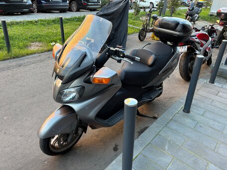 2010 Suzuki Burgman (SkyWave) 650, серый, 440000 рублей, вид 2