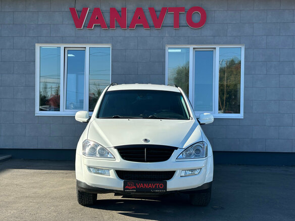 2012 SsangYong Kyron I Рестайлинг, белый, 870000 рублей - вид 2
